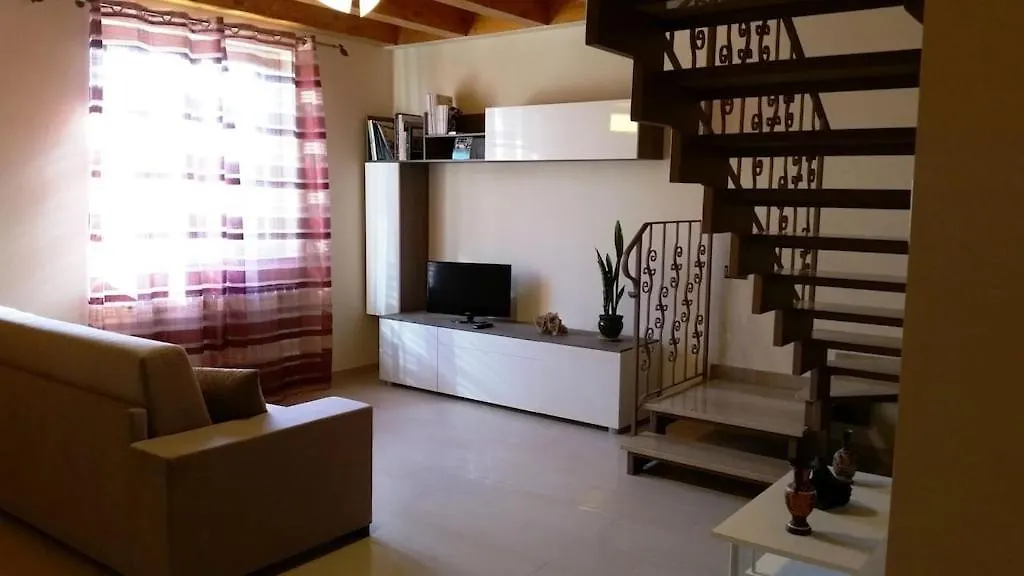 Villa Detached House With Garden Milazzo
